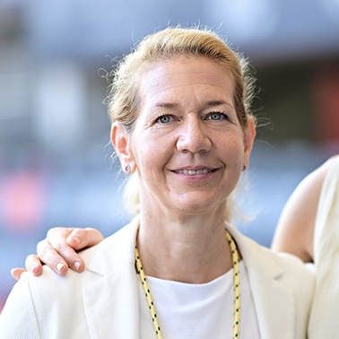 SANDRA REICHEL